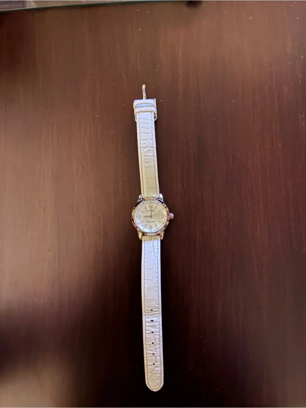 GUC Anne Klein Classic White Leather Strap Watch